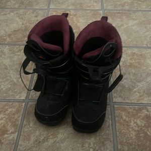 Salomon snow boarding boots, women’s size 6, used, in good condition